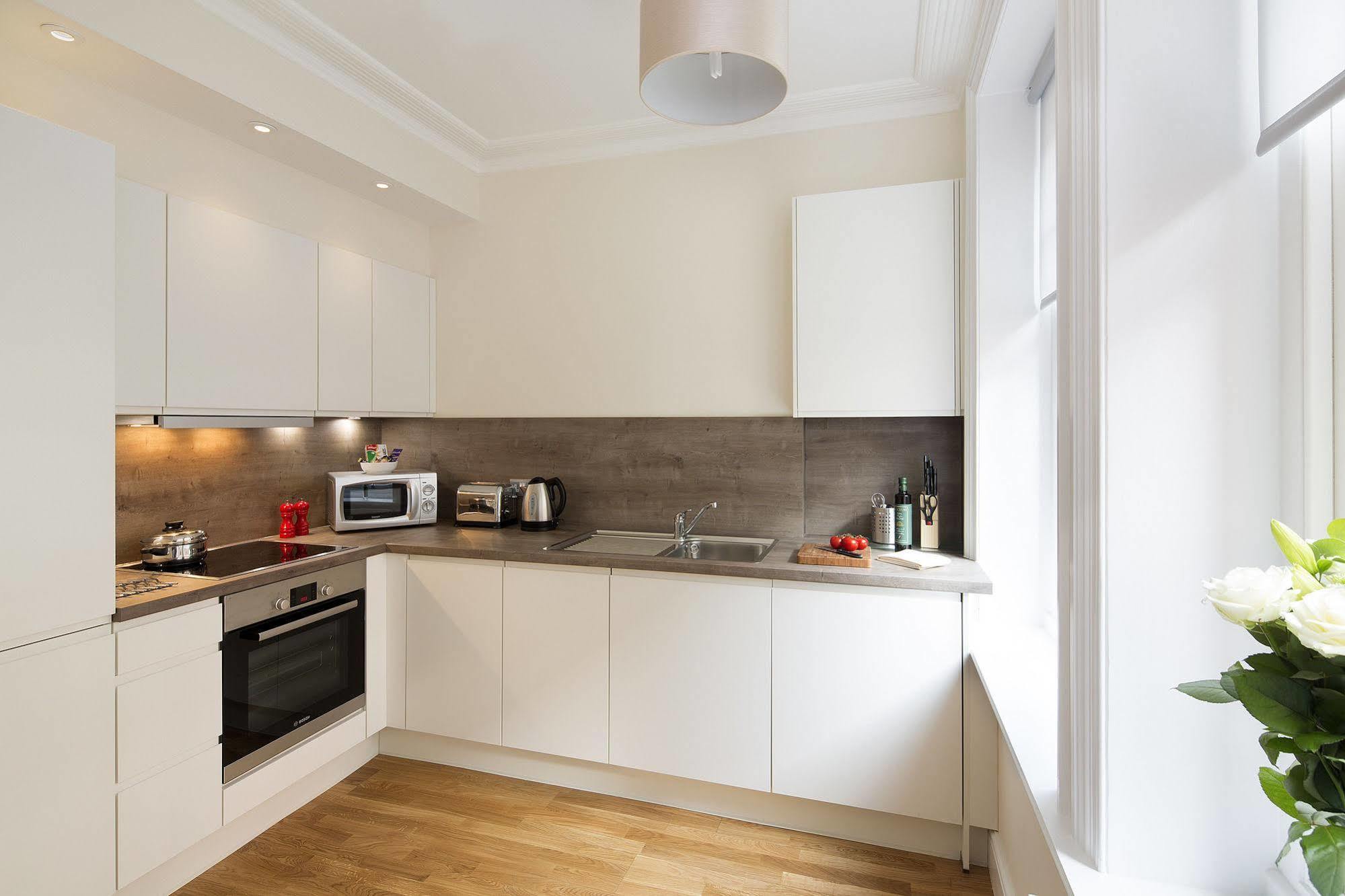 Hammersmith One London Eksteriør bilde